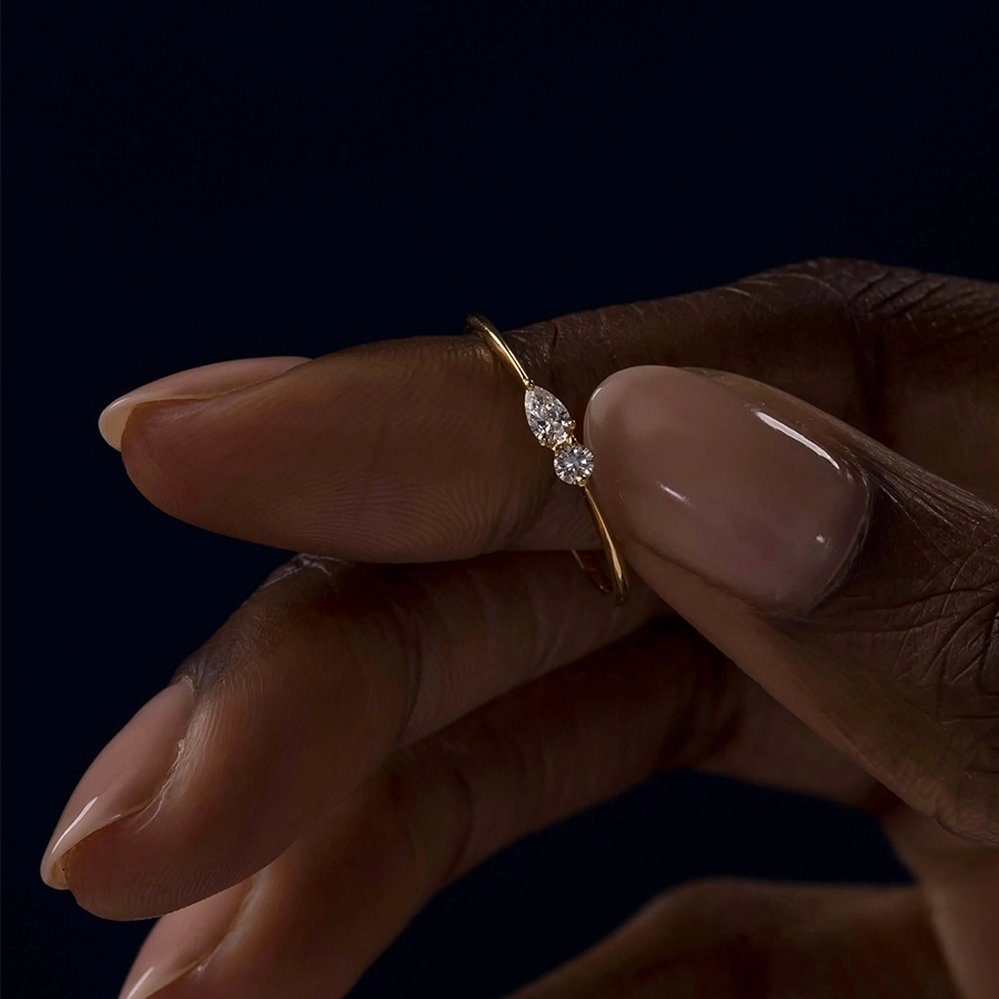 Nhẫn cầu hôn Petite Together